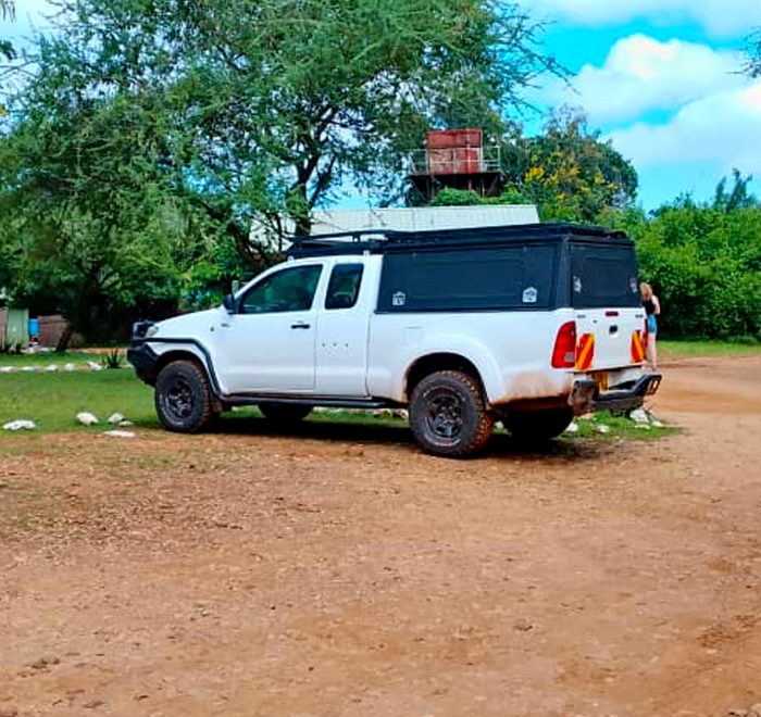 Toyota-Land-Cruiser-Double-Cab-LX Pop-up-Roof-Land-Cruiser-TX