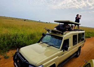 explore-uganda-with-4x4-tanzania-carrentals