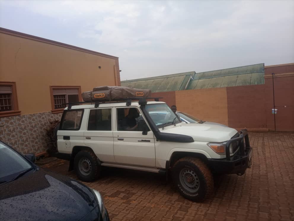 Our Unforgettable Tanzania Safari Adventure with a Land Cruiser LX Our Unforgettable Tanzania Safari Adventure with a Land Cruiser LX